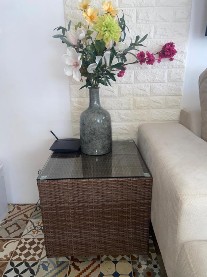 Cozy Studio With Private Spa Oranjestad Kültér fotó